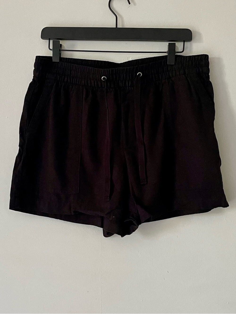 GAP Black Linen Blend Shorts